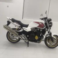 cb1300مدل2013