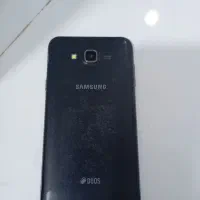 یک عدد گوشی به فروش میرسد