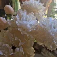 گل مصنوعی رنگ کرم وگلبهی|گل مصنوعی|کرج, شهرک امام رضا (ع)|دیوار