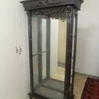 ویترین کاملا سالم رنگ قهوه ای