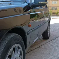 پژو ۴۰۵ مدل ۸۳|خودرو سواری و وانت|فولادشهر, سایت صنعتی کاوه|دیوار