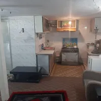 منزل مرتب  تمیز  همراه پارکینگ طبقه  پائین|اجارهٔ کوتاه‌مدت آپارتمان و سوئیت|مشهد, موعود|دیوار