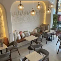 تاپ لوکیشن هروی/۸۰متر فلت/مناسب کافه/رستوران برند|اجارهٔ مغازه و غرفه|تهران, هروی|دیوار