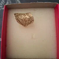 گوشواره و انگشتر