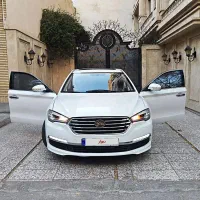 لیفان 820 بدون رنگ فول وارداتی