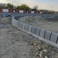 جدول کاری وپیاده روسازی وبنایی.موزاییک کاری