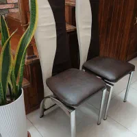 صندلی غذاخوری بسیار تمیز۴عدد|صندلی و نیمکت|چمستان, |دیوار