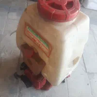 سم پاش بنزینی برای باغ۴تومن