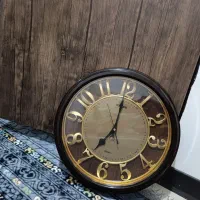 ساعت دیواری