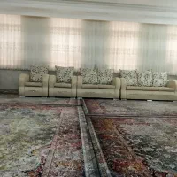 یک دست مبل و پشتی|مبلمان خانگی و میز عسلی|جعفرآباد, |دیوار