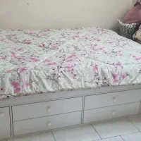 تخت دو نفره