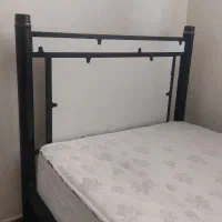 تخت‌خواب فلزی یک‌نفره همراه تشک رویال سوپر ممتاز|تخت و سرویس خواب|تهران, جنت‌آباد شمالی|دیوار