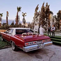 اجاره ماشین عروس شورلت قرمز کلاسیک فیلم عکس