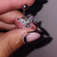 پیرسینگ ناف