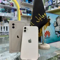 ایفون ۱۱نرمال درحدنو موجود در همه رنگ با گارانتی