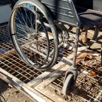 تخت وویلچر|آرایشی، بهداشتی، درمانی|مشهد, پنجتن|دیوار