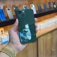 اپل iPhone 13 با حافظهٔ ۱۲۸ گیگابایت