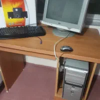 کامپیوتر .مانیتور.کیس کیبورد اسپیکر