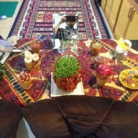 فروش سه عدد مبل ویک میزتلفن و اشپزخانه