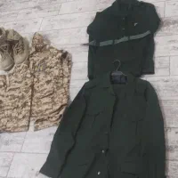 لباس و پوتین نظامی