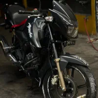 اپاچی ۱۸۰ مشکی مات کم کار