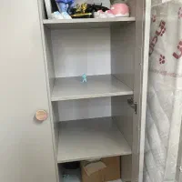 کمد ویترین دار مدل  لیوا کلرادو طوسی شرکت آپادانا