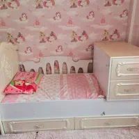 تخت نوجوان ملامینه