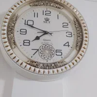 ساعت دیواری