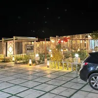 اجاره باغ مدرن شیک استخر آبگرم شیشه ای از مالک