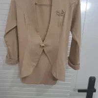 لباس نو در حد نو|لباس|مشهد, کوشش|دیوار