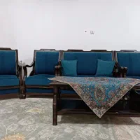 مبل پارچه ای با دسته چوبی