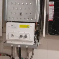 تعمیر پکیج دیواری .تعمیر ابگرمکن.ایزوگام .لوله کشی|خدمات پیشه و مهارت|پرند, فاز ۳|دیوار