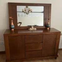 آیینه و کنسول چوبی