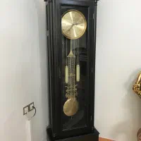 ساعت ایستاده چوبی