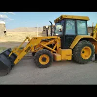 بیل مکانیکی  کانال آب و گاز خاکبرداری پی کنی