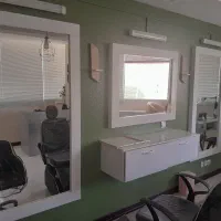 تعدادی وسایل سالن زیبایی بفروش میرسد|آرایشگاه و سالنهای زیبایی|شاهینشهر, عطار|دیوار