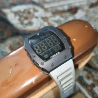 ساعت دیجیتال فنکسیا (پول نیازم)