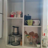 شلف چوبی محکم مناسب کتابخانه یا اشپزخانه|کتابخانه، شلف، قفسههای دیواری|هشتگرد, فاز ۲ مهستان|دیوار