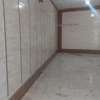ملک خوش نقشه در محله شلوغ