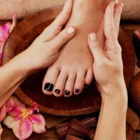 خدمات پدیکور و کفسابی vip فقط 450