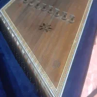 سنتور‌ اصل‌ صادقی