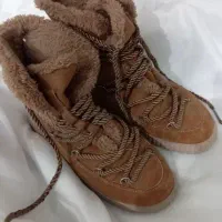 کت گرم و بوت خارجی