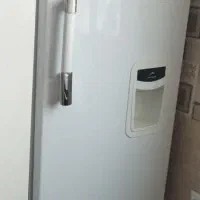 یک عدد یخچال پارس تکی نو