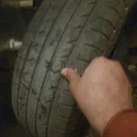 لاستیک نیسان و داستر