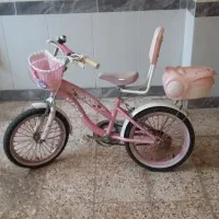 دوچرخه صورتی