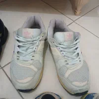 ۶ جفت کتونی اورجیال سایز ۴۰نیم ۴۱|کیف، کفش، کمربند|پرند, فاز ۱|دیوار