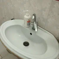 روشو و آینه دستشویی