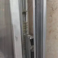 تعمیرات و نصب چوب پرده عمودی