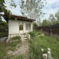 زمین و بنای کلنگی/ امتیازات نصب/نزدیک ساحل