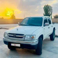 تویوتا هایلوکس ۲۰۰۵